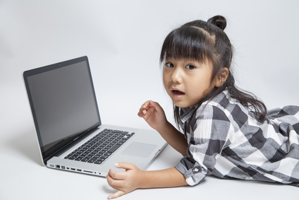【日本でも普及しそう？】「Chromebook」、米市場出荷台数で、MacノートPCを初めて上回る---教育市場で高い人気